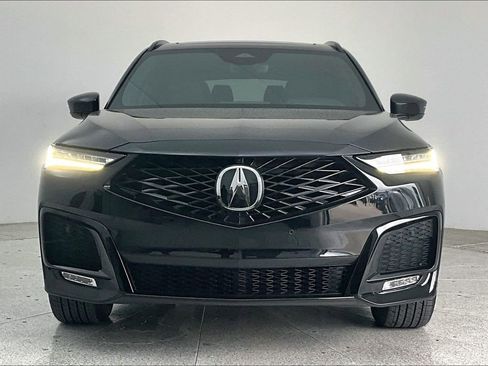 Used 2025 Acura MDX A-Spec image 5