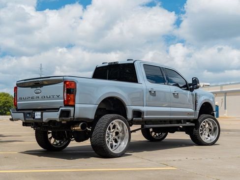 Used 2024 Ford F350 Lariat w/ Lariat Ultimate Package AWD/4WD image 9