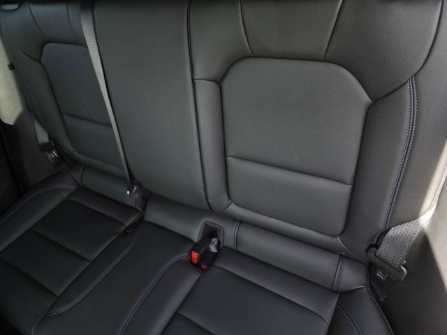 Used 2024 Buick Envista Sport Touring w/ Convenience I Package FWD image 13