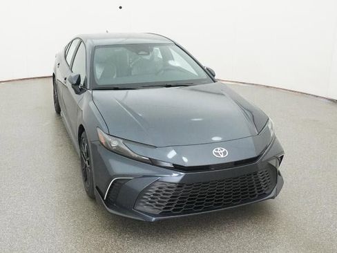 New 2026 Toyota Camry SE image 14