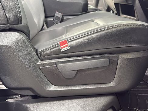 Used 2022 RAM 2500 Tradesman w/ Chrome Appearance Group image 20