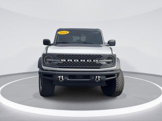 Used 2023 Ford Bronco Badlands w/ Sasquatch Package AWD/4WD video 2