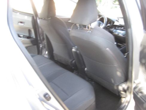 Used 2018 Toyota C-HR XLE FWD image 27