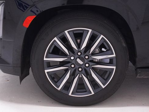 Used 2023 Cadillac Escalade Sport Platinum image 13