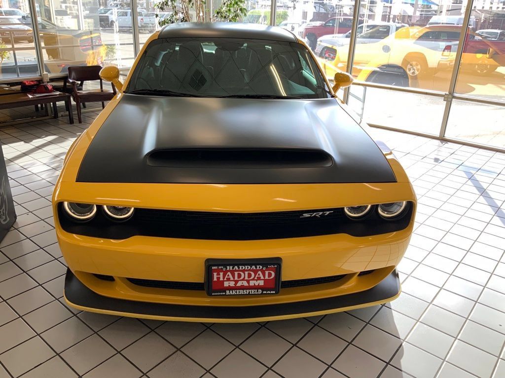 Used 2018 Dodge Challenger SRT Demon RWD image 2