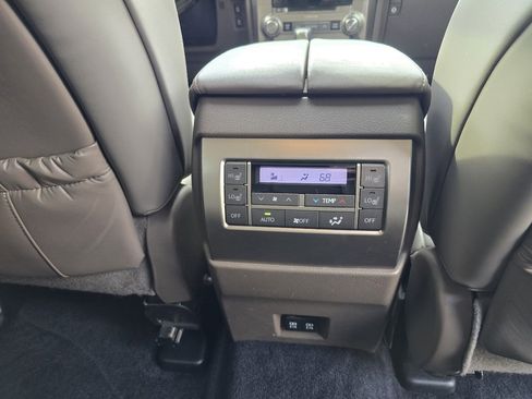 Used 2020 Lexus GX 460 Premium image 39