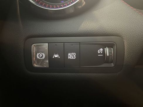 Certified 2025 Chevrolet Blazer EV RS image 29