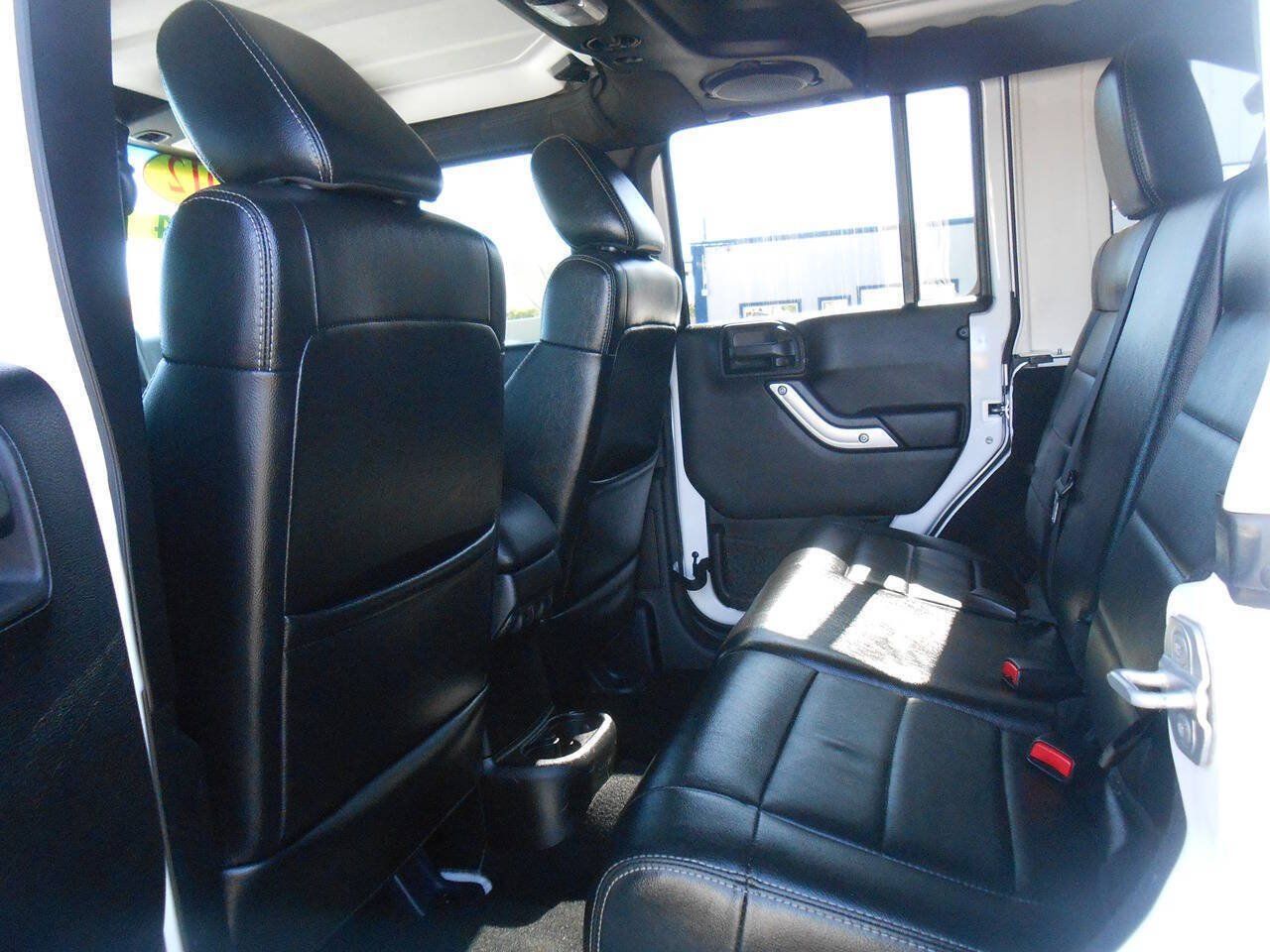 Used 2012 Jeep Wrangler Unlimited Sahara w/ Dual Top Group AWD/4WD image 11