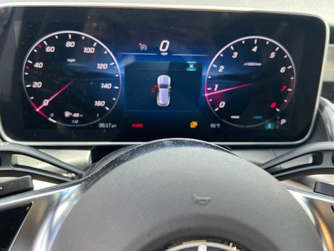 Used 2026 Mercedes-Benz GLC 300 4MATIC image 18