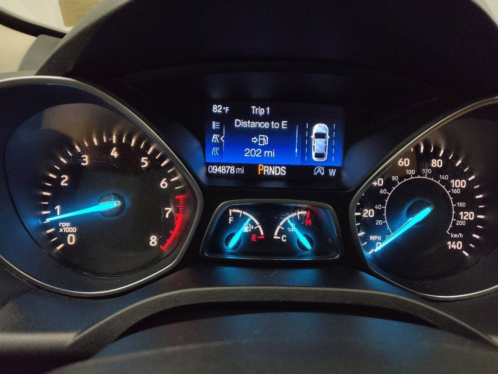 Used 2017 Ford Escape Titanium w/ Equipment Group 301A AWD/4WD image 23