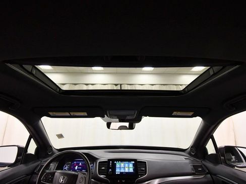 Certified 2023 Honda Passport EX-L image 16