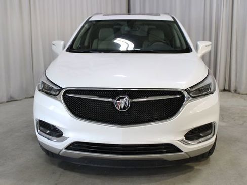 Used 2020 Buick Enclave Essence w/ LPO, Luxury Package AWD/4WD image 28