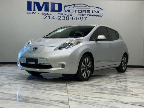 Used 2016 Nissan Leaf SL w/ Premium Package image 2