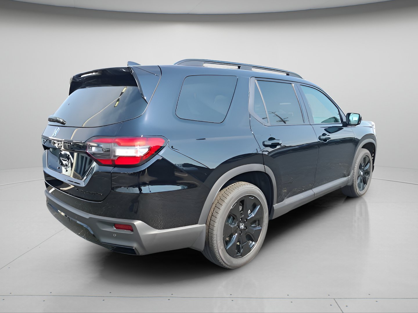 New 2026 Honda Pilot Black Edition image 8