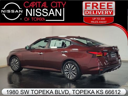 Certified 2025 Nissan Altima 2.5 SV image 27