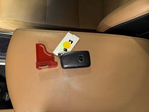 Used 2018 Lexus GS 350 F Sport image 35