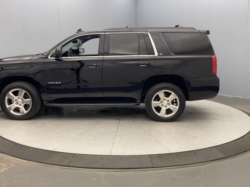 Used 2019 Chevrolet Tahoe LT AWD/4WD image 2