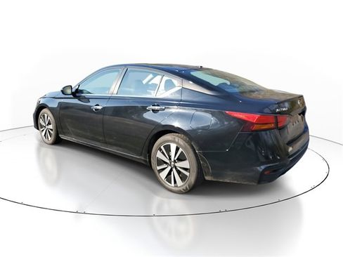 Used 2022 Nissan Altima 2.5 SV image 4