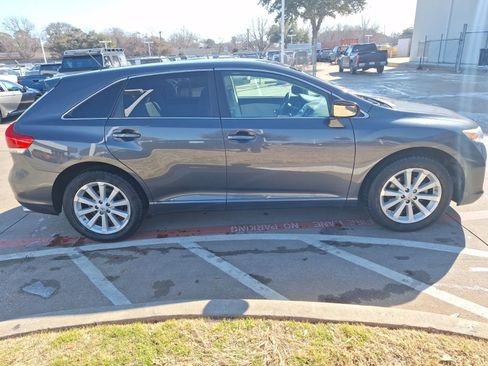 Used 2009 Toyota Venza Base image 7