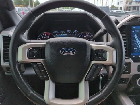 Used 2022 Ford F250 Lariat w/ Black Appearance Package AWD/4WD image 28