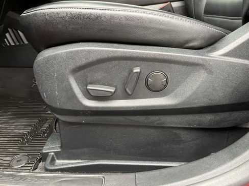 Used 2021 Ford Edge SEL w/ Convenience Package AWD/4WD image 14