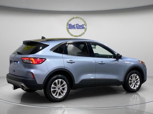 Used 2022 Ford Escape SE w/ Cold Weather Package AWD/4WD image 5