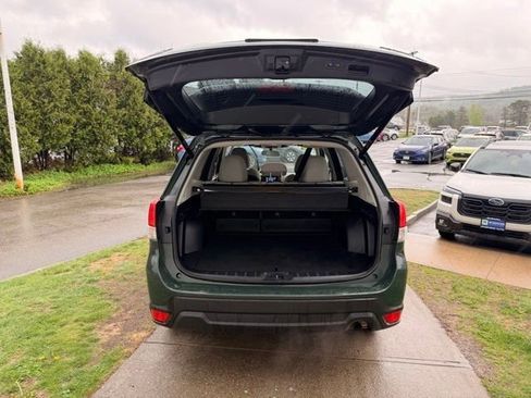 Certified 2023 Subaru Forester Premium AWD/4WD image 13