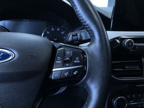 Used 2021 Ford Escape SE w/ SE Sport Appearance Package AWD/4WD image 19