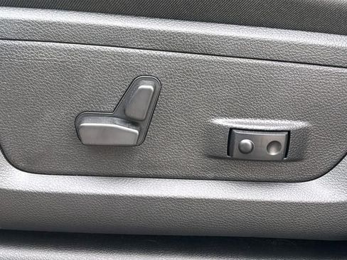 New 2026 RAM 2500 Laramie w/ Night Edition AWD/4WD image 22