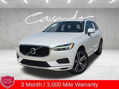 Used 2018 Volvo XC60 T6 Momentum w/ Vision Package