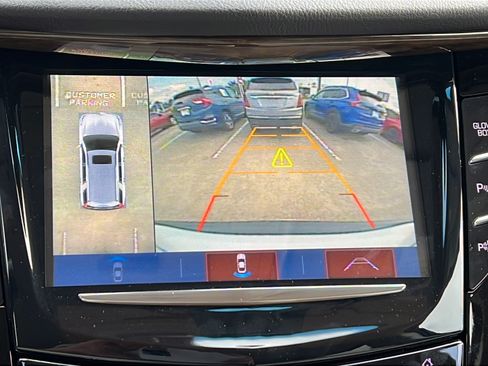 Used 2018 Cadillac Escalade 2WD image 16