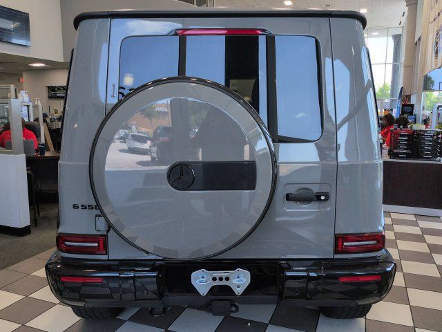 Used 2023 Mercedes-Benz G 550 image 4
