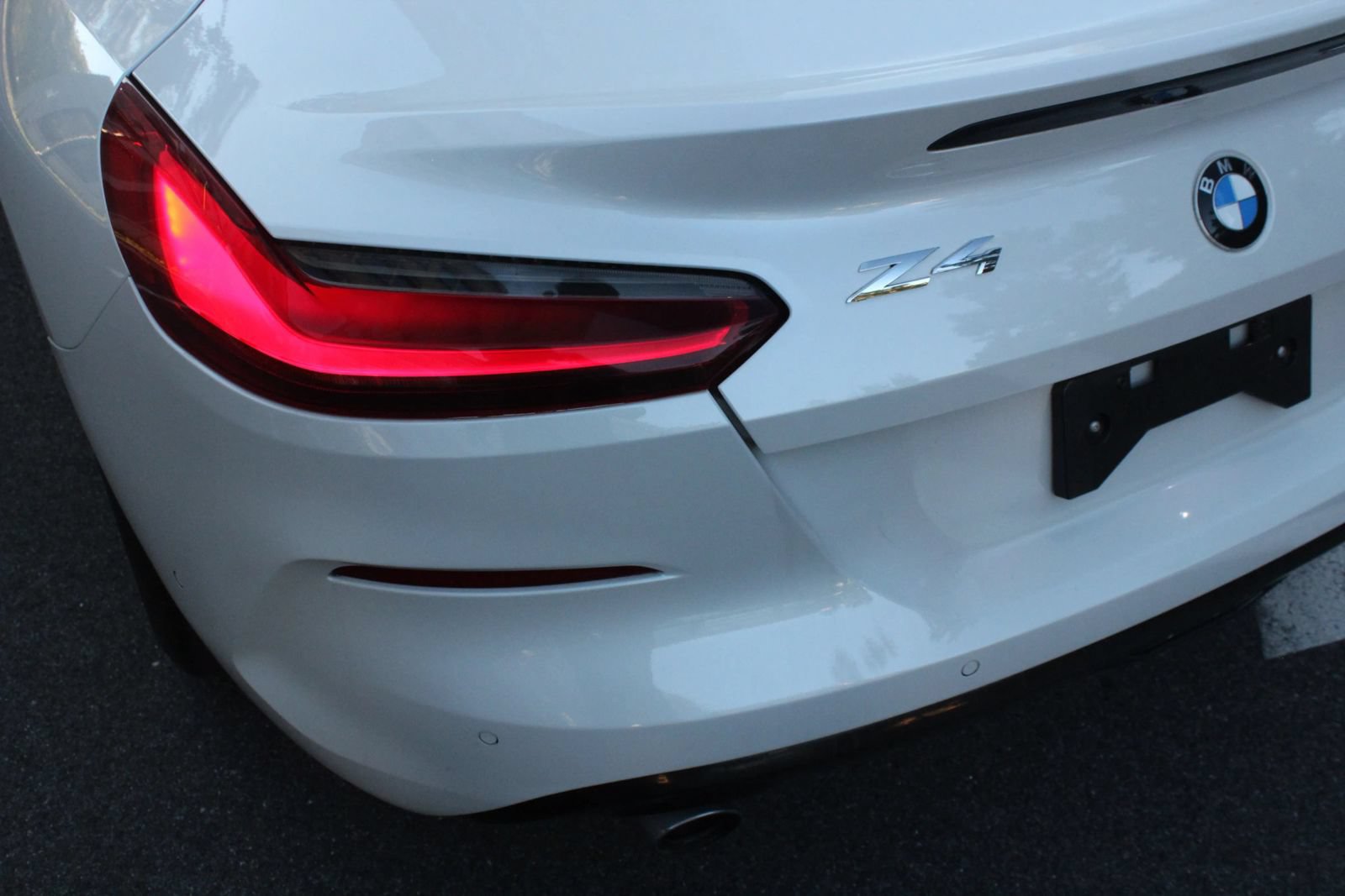 Used 2019 BMW Z4 sDrive30i w/ Premium Package RWD image 11