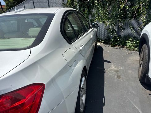 Used 2015 BMW 328i xDrive Sedan AWD/4WD image 5