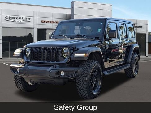 Used 2024 Jeep Wrangler Willys image 7