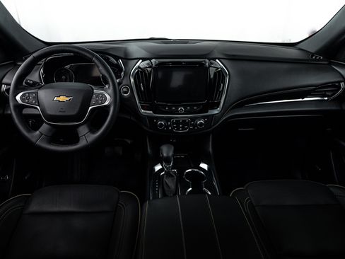 Used 2023 Chevrolet Traverse Premier image 14