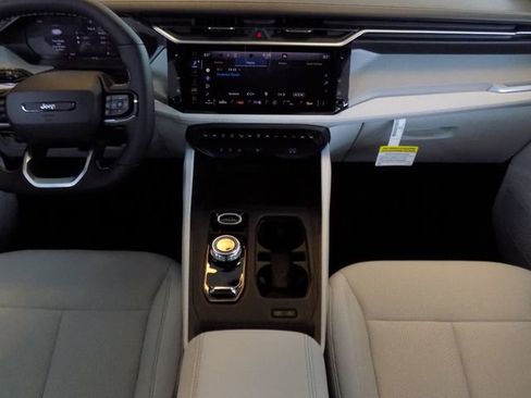 New 2026 Jeep Cherokee Laredo AWD/4WD image 30