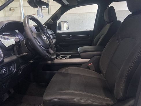 Used 2020 RAM 1500 Big Horn AWD/4WD image 18