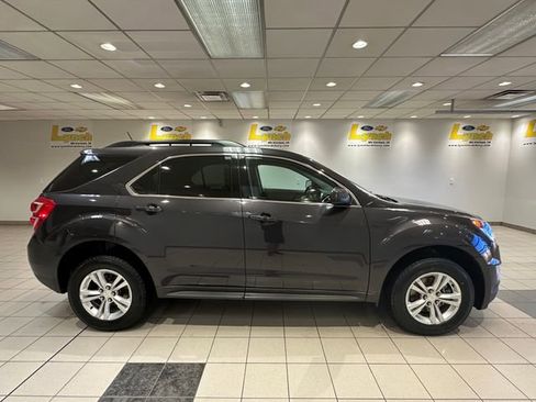 Used 2016 Chevrolet Equinox LT w/ Convenience Package image 3