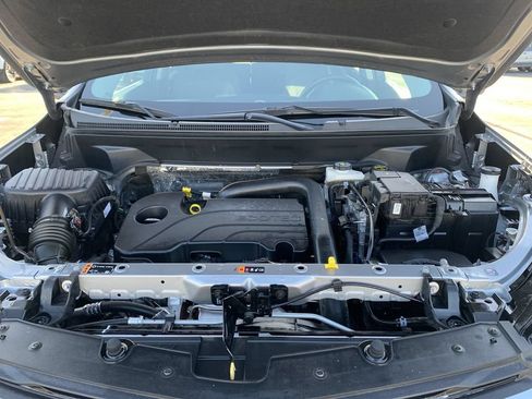 Certified 2024 Chevrolet Equinox LT FWD image 28
