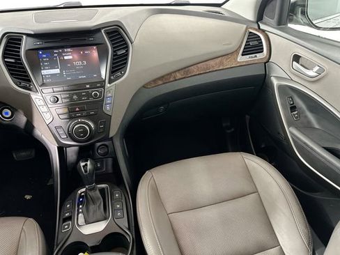 Used 2017 Hyundai Santa Fe Limited AWD/4WD image 28