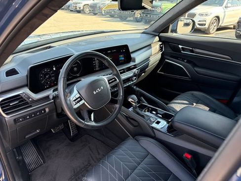 Certified 2025 Kia Telluride SX Prestige X-Line AWD/4WD image 4