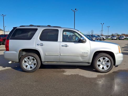 Used 2012 GMC Yukon SLT w/ Regional Value Package AWD/4WD image 25