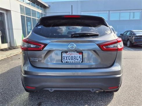 Certified 2021 Nissan Rogue Sport S image 18