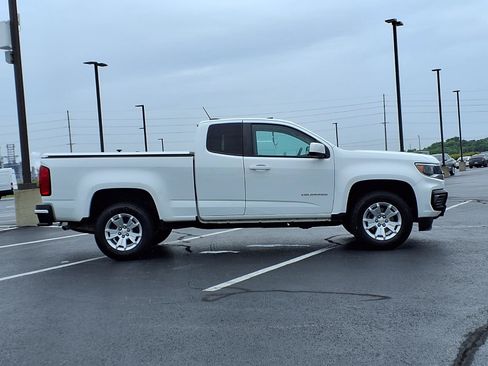 Used 2022 Chevrolet Colorado LT w/ Fleet Safety Package RWD image 29