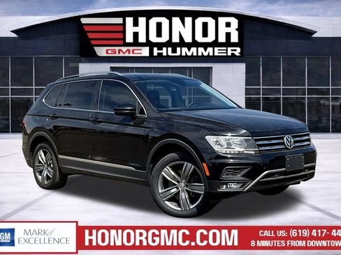 Used 2020 Volkswagen Tiguan SEL AWD/4WD image 1