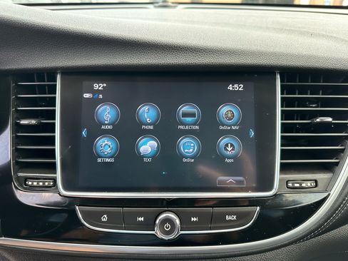 Used 2021 Buick Encore Preferred image 44