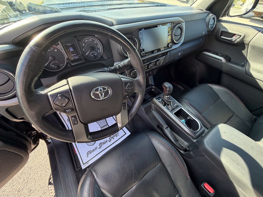 Used 2021 Toyota Tacoma TRD Pro AWD/4WD image 13