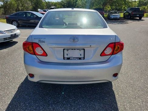 Used 2010 Toyota Corolla LE image 11