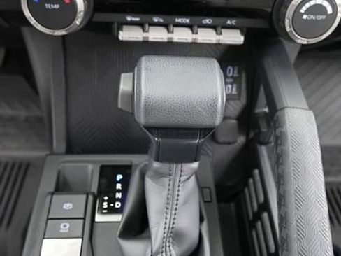 Used 2025 Toyota 4Runner SR5 image 16